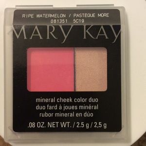 Mary Kay mineral cheek color duo